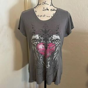 Y2K Gray Heart Wings Graphic Shirt 2000’s